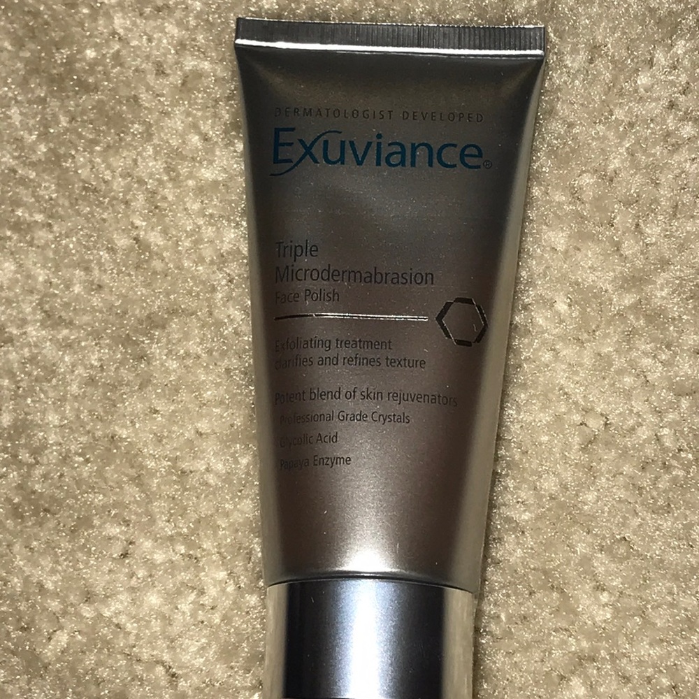 Exuviance